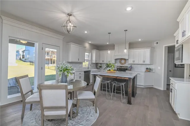 $634,950 | 2758 West Park Street, Olathe, KS 66061