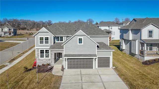 $634,950 | 2758 West Park Street, Olathe, KS 66061