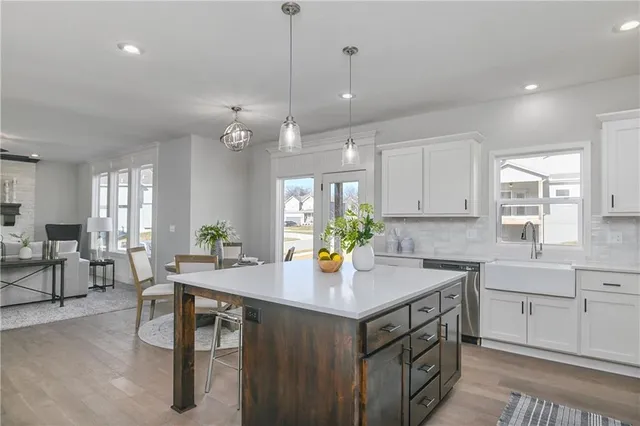 $634,950 | 2758 West Park Street, Olathe, KS 66061