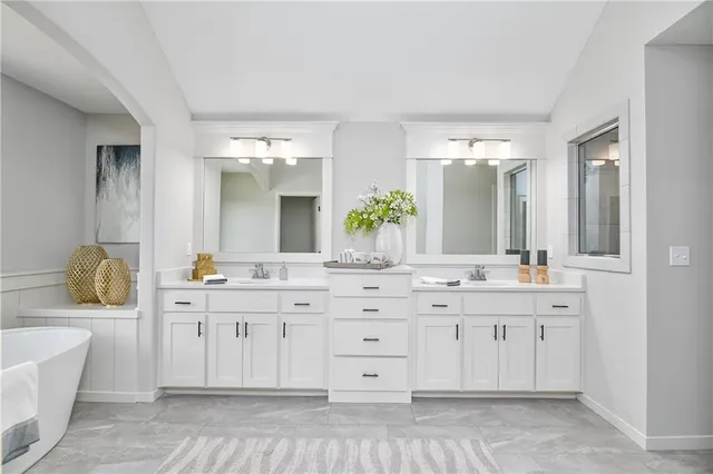 $634,950 | 2758 West Park Street, Olathe, KS 66061