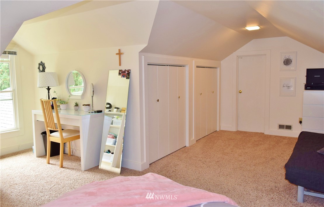 919 Van Dyk Road Lynden, WA 98264 - Photo 14 of 25