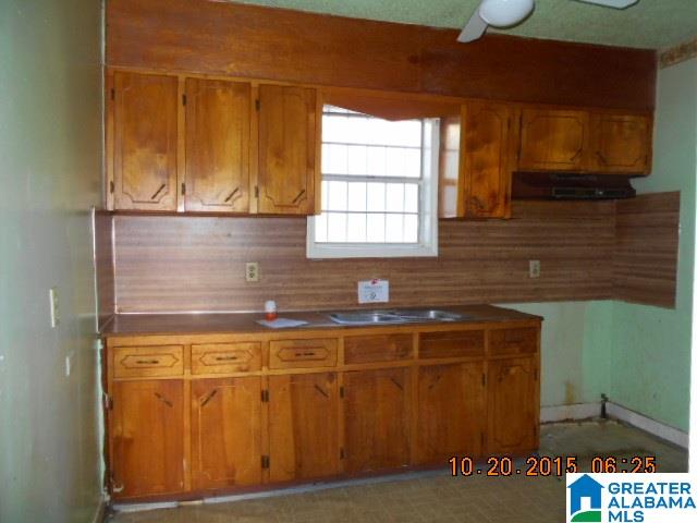 410 59th Street Fairfield, AL 35064 - Photo 4 of 10