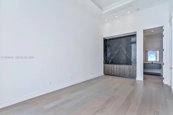 $39,995,000 | 17901 Collins Avenue, Unit PH01, Sunny Isles Beach, FL 33160