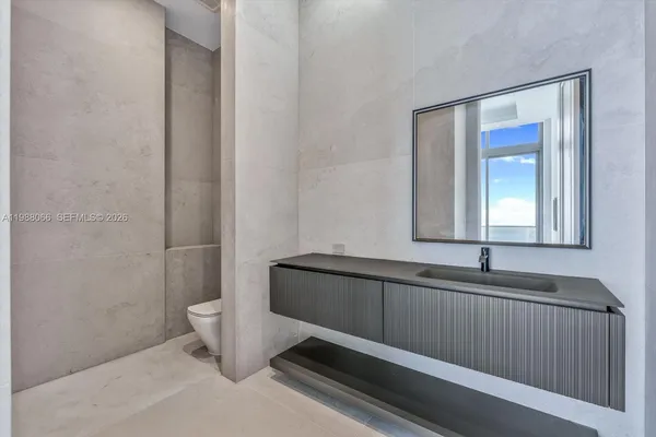 $39,995,000 | 17901 Collins Avenue, Unit PH01, Sunny Isles Beach, FL 33160