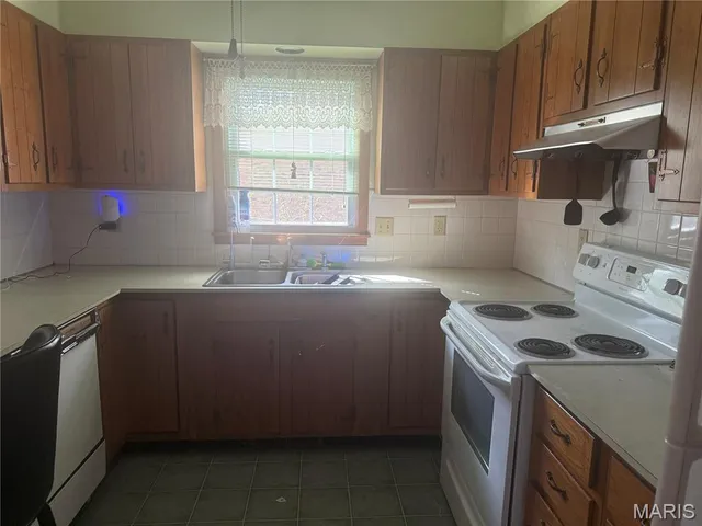 $245,000 | 1101 South Ricky Road, Kennett, MO 63857