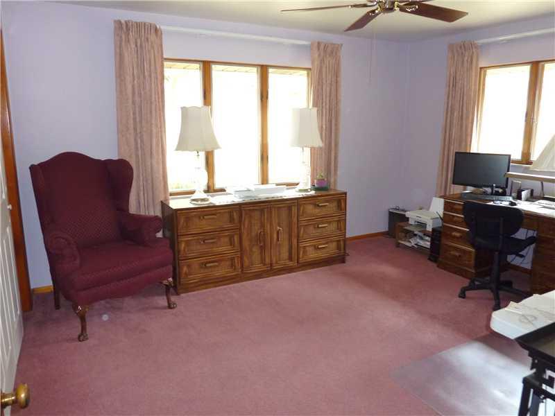 8265 Fox Ridge Road Pittsburgh, PA 15237 - Photo 11 of 22 Bedroom.