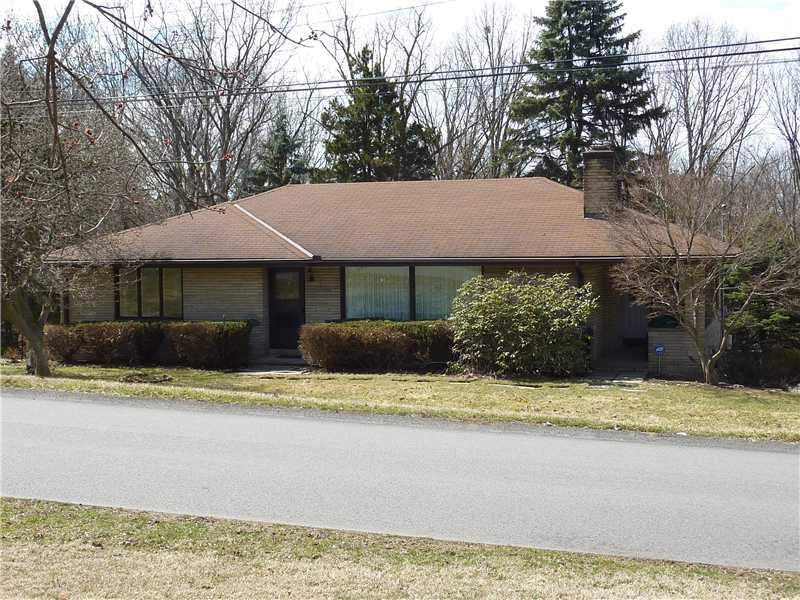 8265 Fox Ridge Road Pittsburgh, PA 15237 - Photo 22 of 22 Exterior Front.