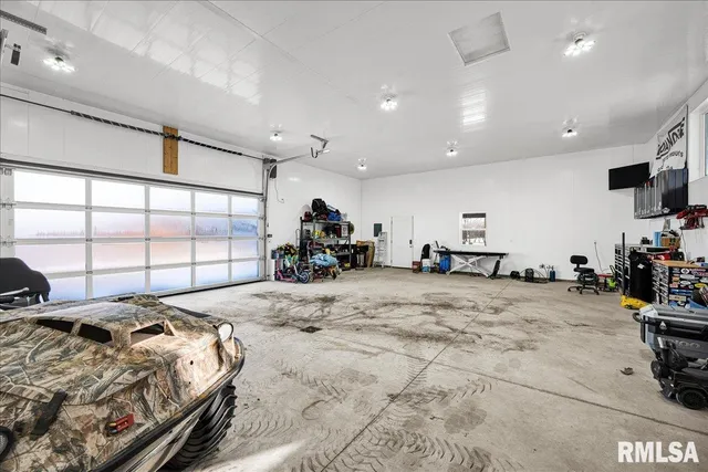 $695,500 | 1733 Lourdes Road, Metamora, IL 61548