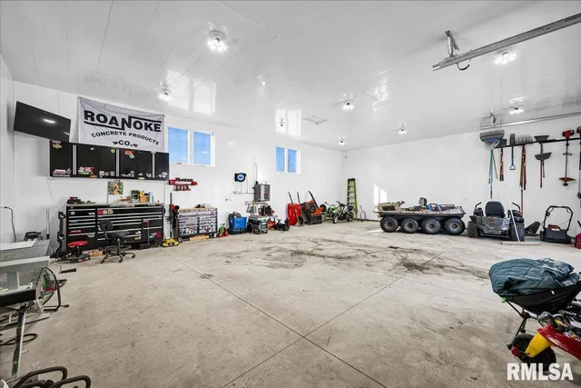 $695,500 | 1733 Lourdes Road, Metamora, IL 61548