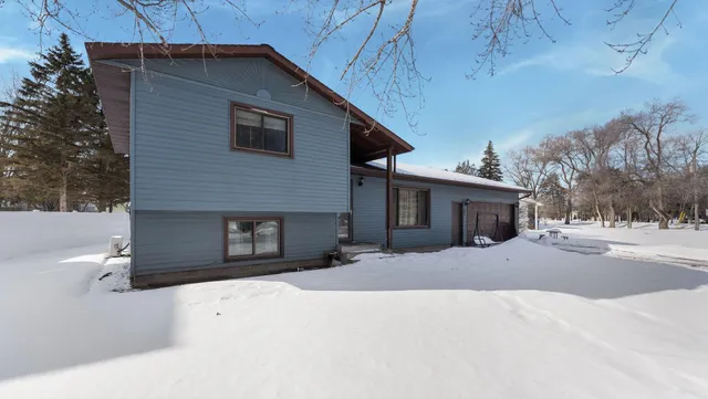 $290,000 | 831 Cummings Lane, St. Cloud, MN 56301