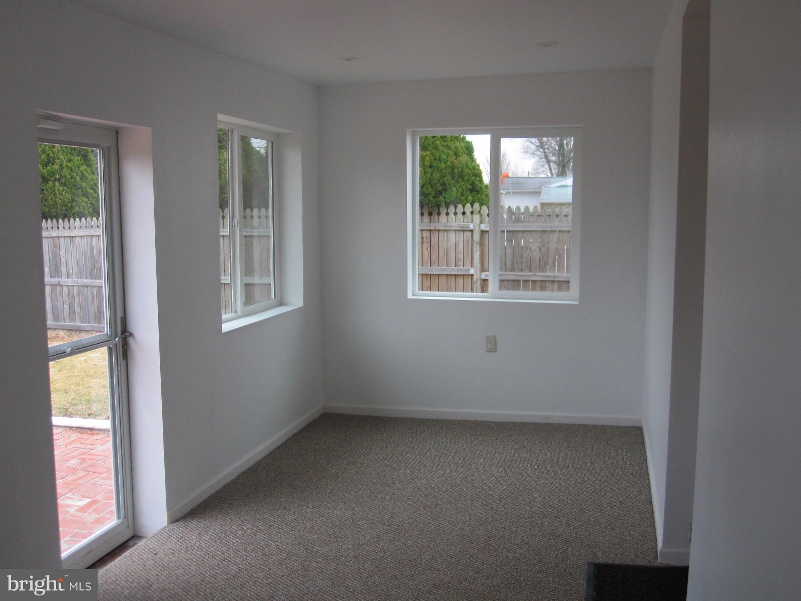 2607 Kings Ridge Road Baltimore, MD 21234 - Photo 22 of 28 Sun Porch