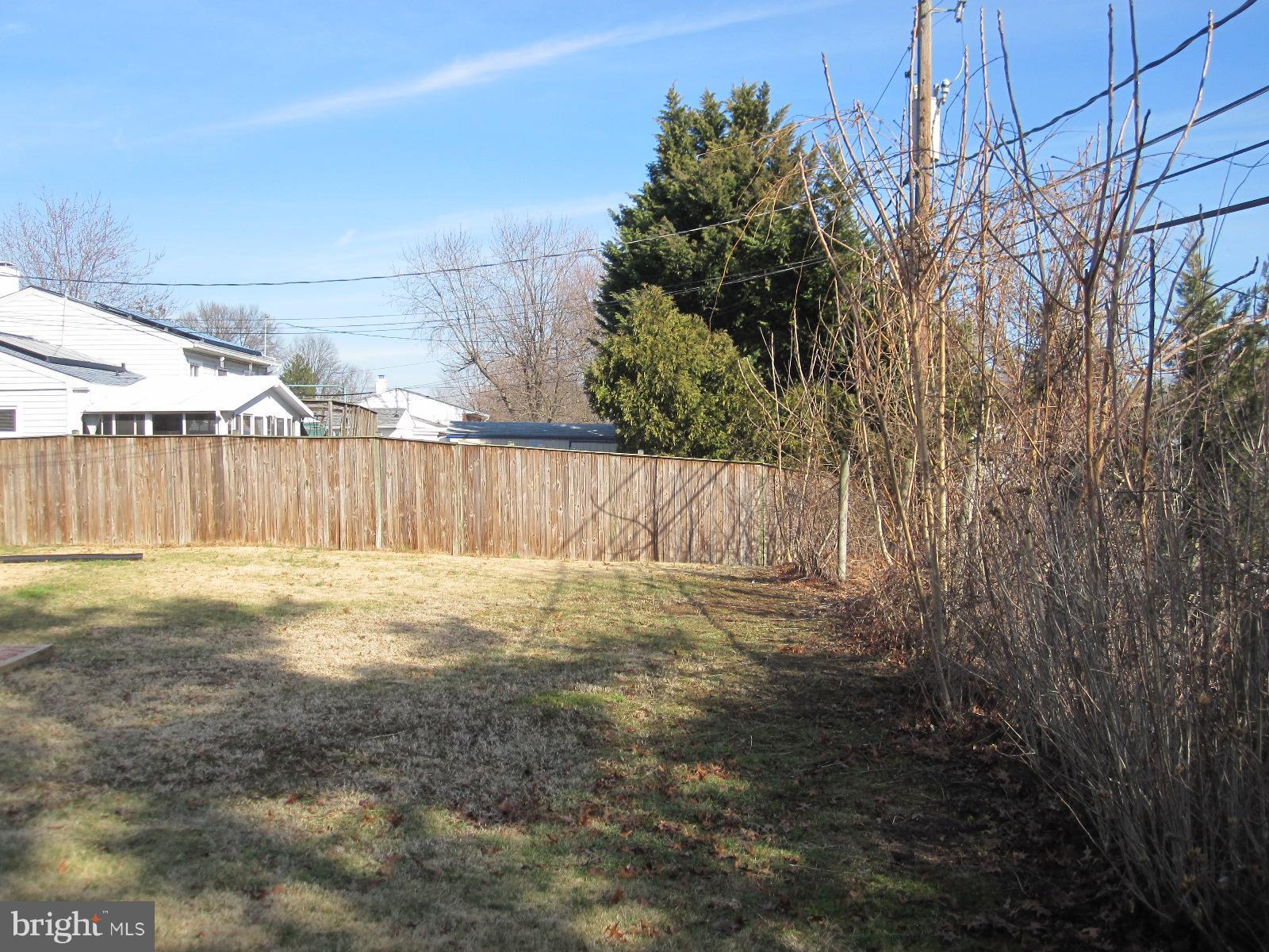 2607 Kings Ridge Road Baltimore, MD 21234 - Photo 27 of 28 Exterior (Rear)