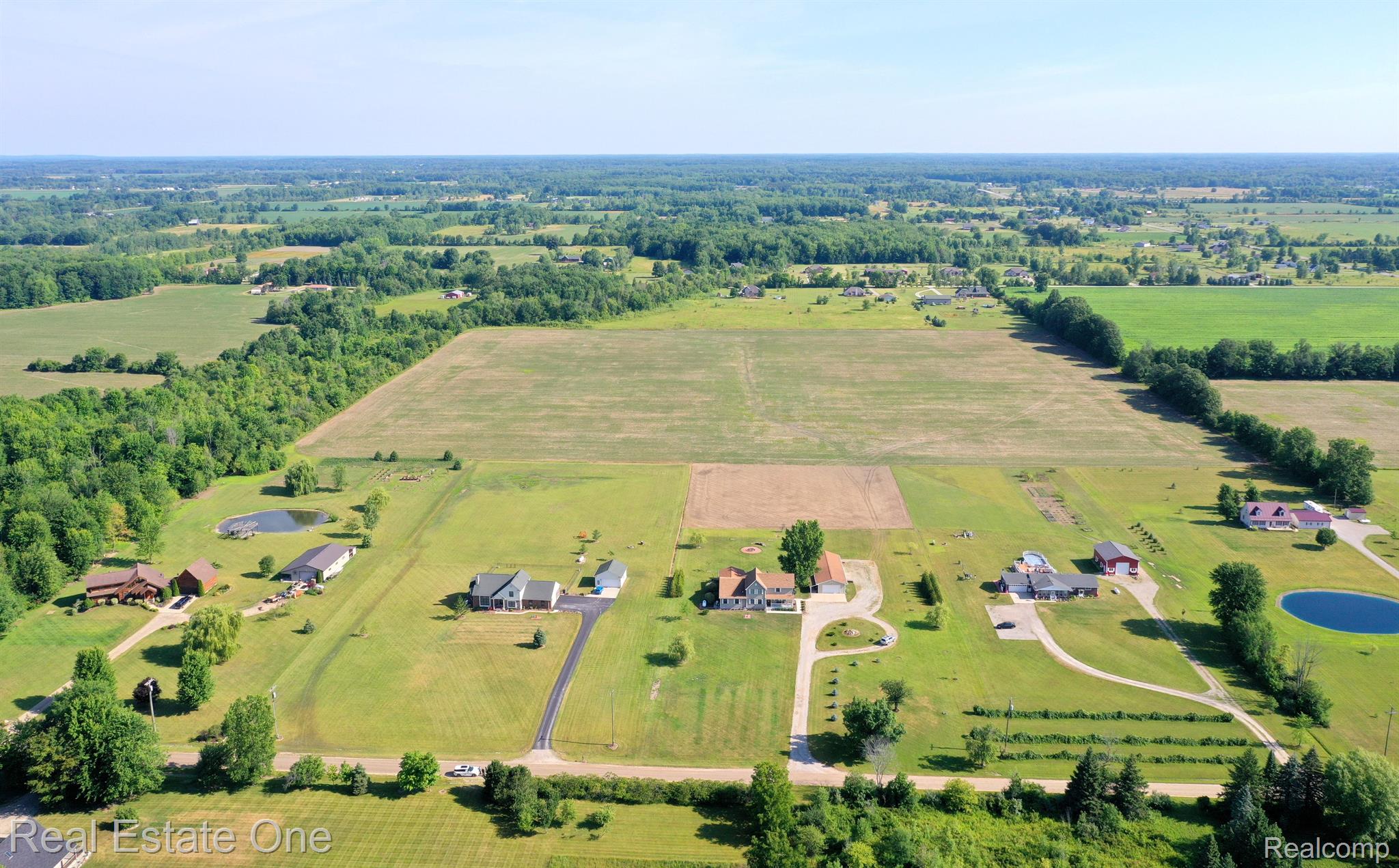 13150 Hill Road Memphis, MI 48041 - Photo 4 of 65 Gallery Image 4