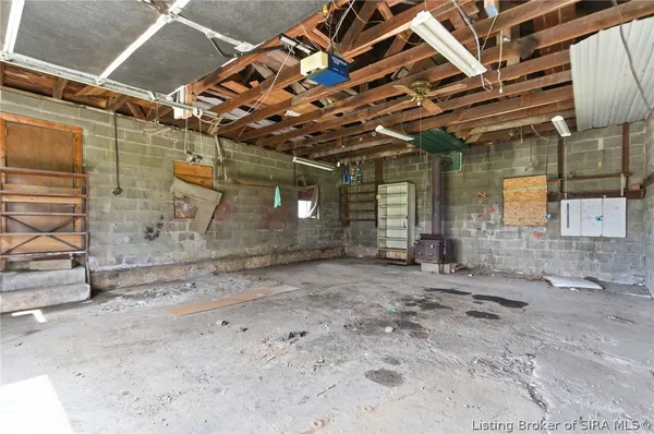 $128,000 | 5090 Main Street Southeast, Elizabeth, IN 47117