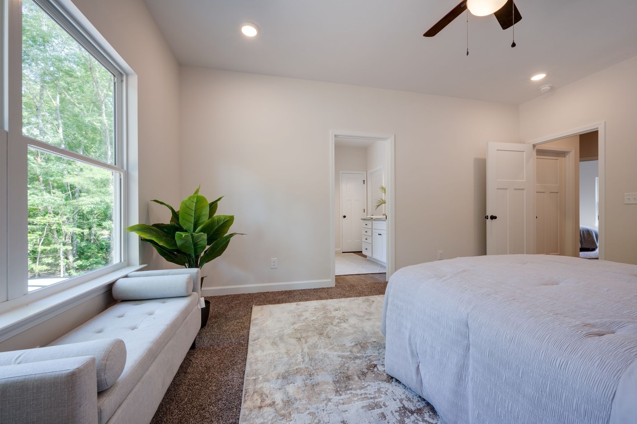 766 Billy Wynn Road Dickson, TN 37055 - Photo 17 of 31 a living room with furniture and a potted plant