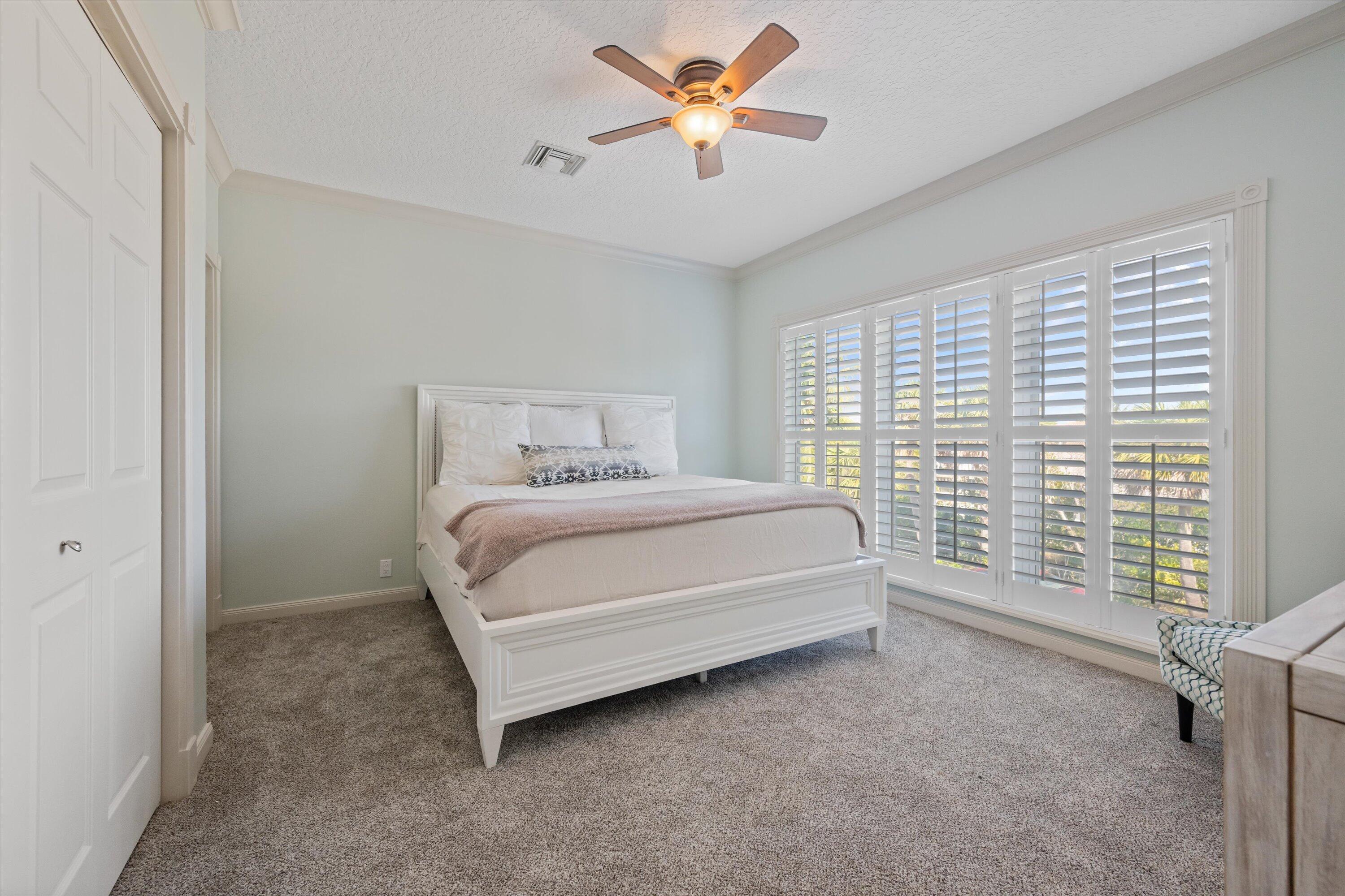 401 Center Street Jupiter, FL 33458 - Photo 15 of 48 401 Center Street, Jupiter, FL (6)