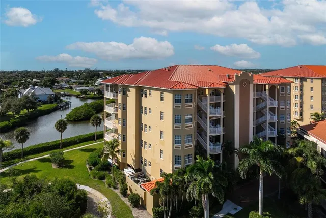 $970,000 | 6100 Jessie Harbor Drive, Unit 202, Osprey, FL 34229