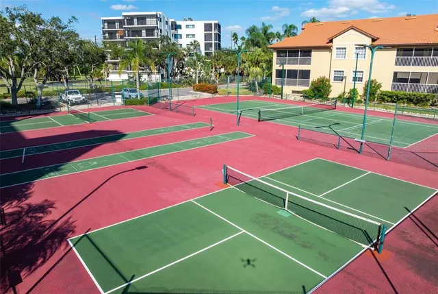 $970,000 | 6100 Jessie Harbor Drive, Unit 202, Osprey, FL 34229