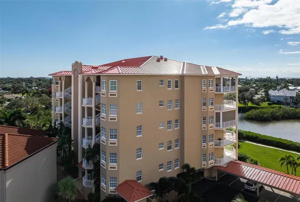 $949,000 | 6100 Jessie Harbor Drive, Unit 202, Osprey, FL 34229
