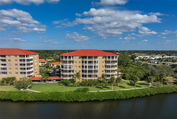 $949,000 | 6100 Jessie Harbor Drive, Unit 202, Osprey, FL 34229