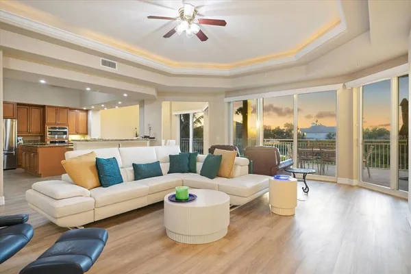 $949,000 | 6100 Jessie Harbor Drive, Unit 202, Osprey, FL 34229