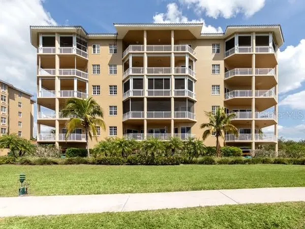 $949,000 | 6100 Jessie Harbor Drive, Unit 202, Osprey, FL 34229