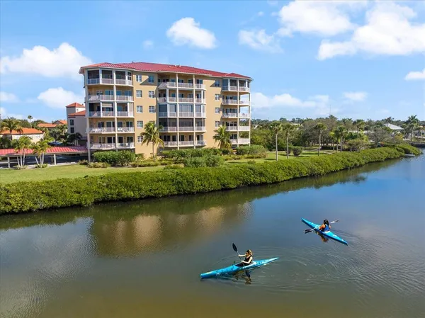 $949,000 | 6100 Jessie Harbor Drive, Unit 202, Osprey, FL 34229