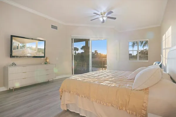 $949,000 | 6100 Jessie Harbor Drive, Unit 202, Osprey, FL 34229