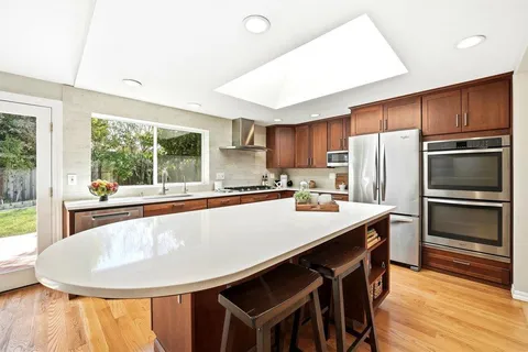 $2,240,000 | 6270 Tweedholm Court, San Jose, CA 95120