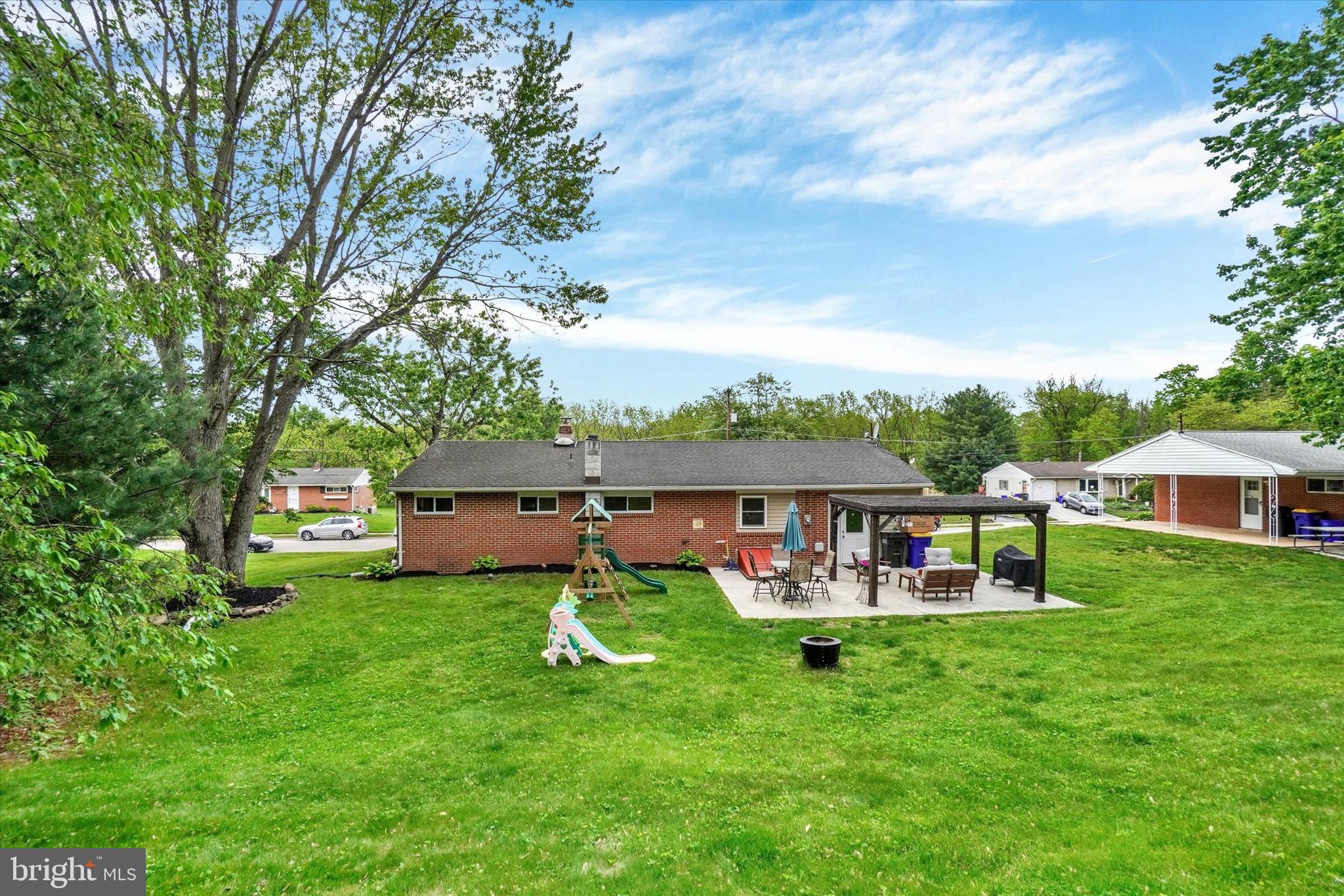 2560 Log Cabin Road York, PA 17408 - Photo 25 of 26 front view of a house with a big yard