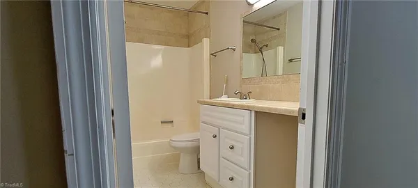 $179,900 | 203 Lamplighter Circle, Winston-Salem, NC 27104