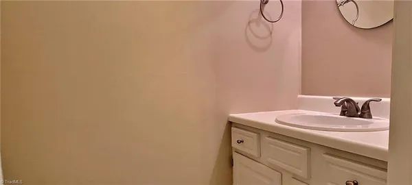 $179,900 | 203 Lamplighter Circle, Winston-Salem, NC 27104