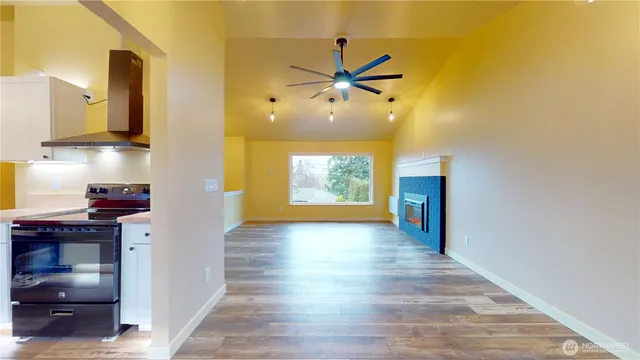 $800,000 | 21246 15th Avenue South, Des Moines, WA 98198