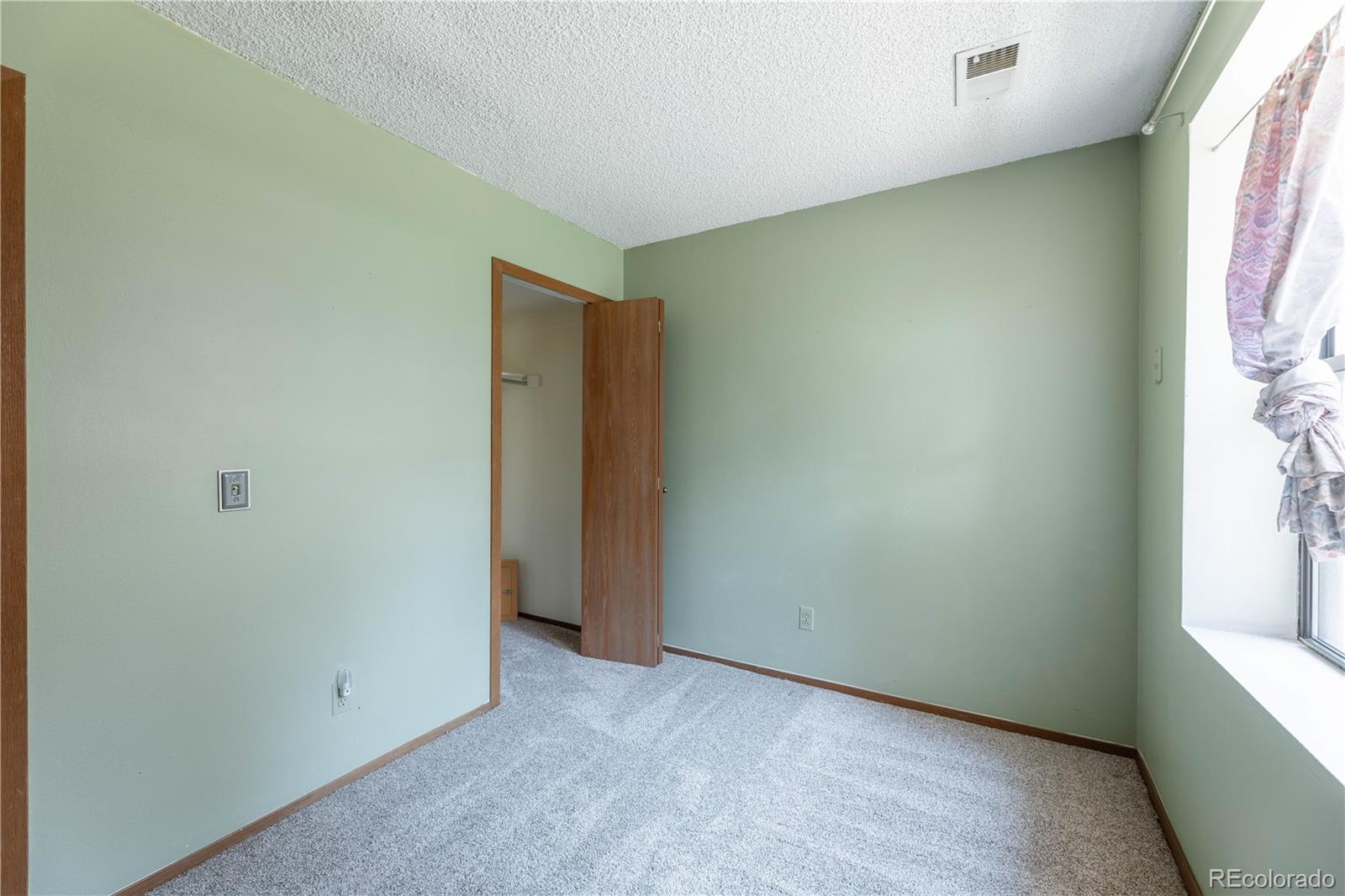 4138 South Rifle Way Aurora, CO 80013 - Photo 17 of 25