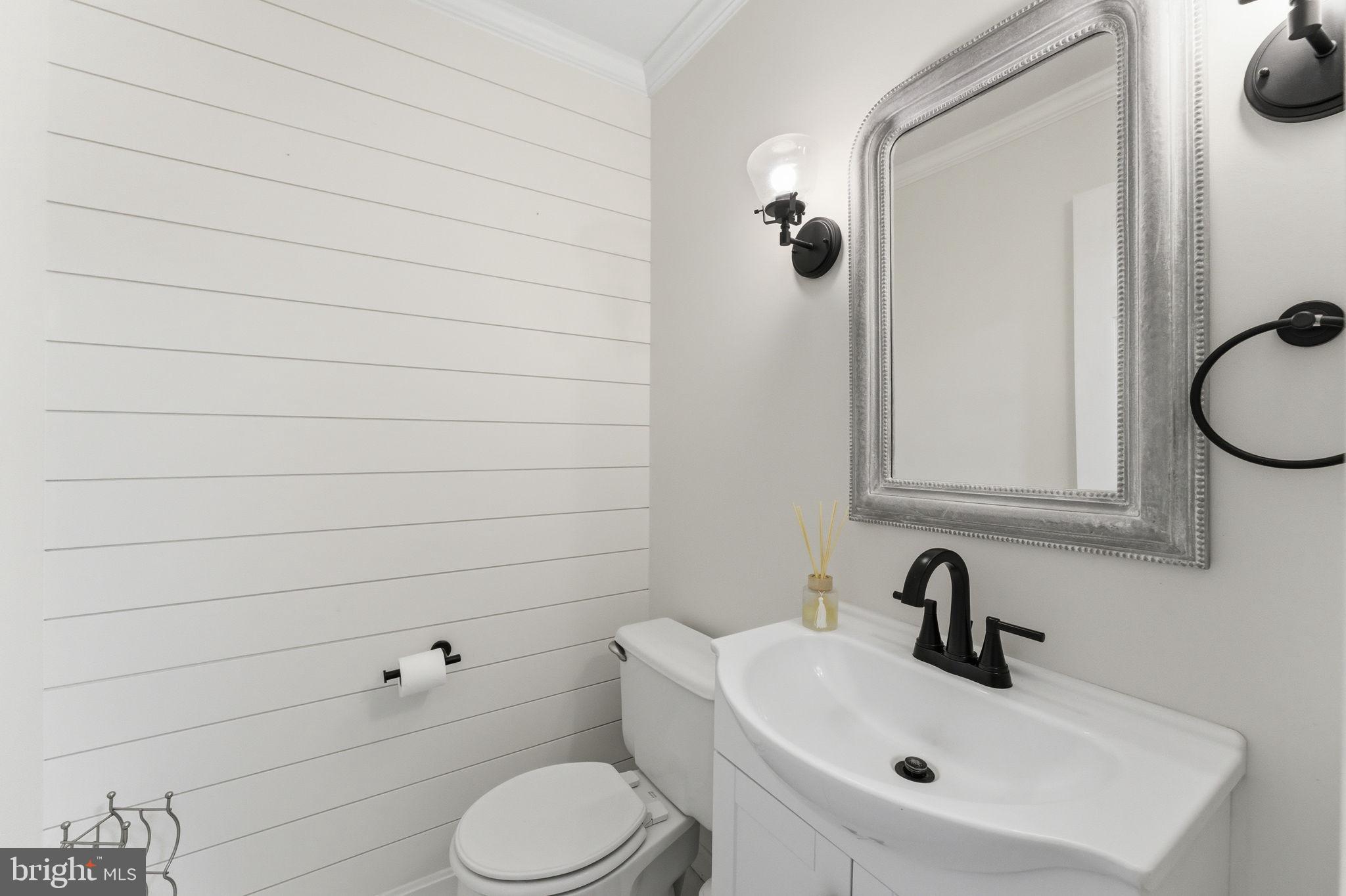 6040 Southgate Farm Road Indian Head, MD 20640 - Photo 23 of 94 Chic elegance in a modern bathroom.