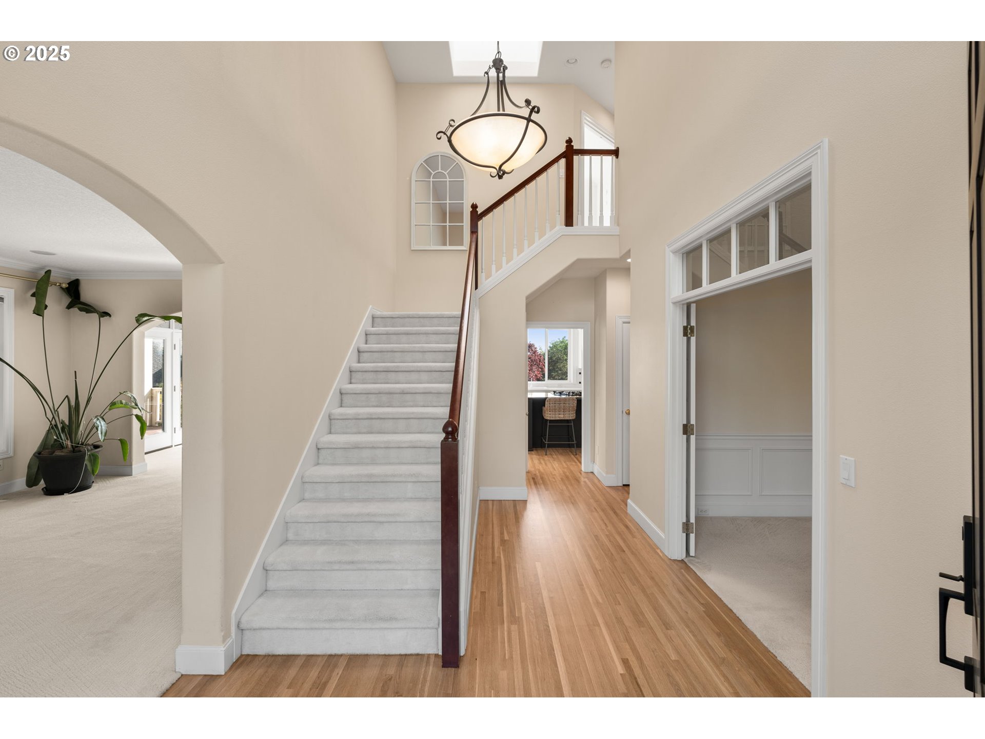 14405 Northwest Valley View Lane Portland, OR 97231 - Photo 4 of 48