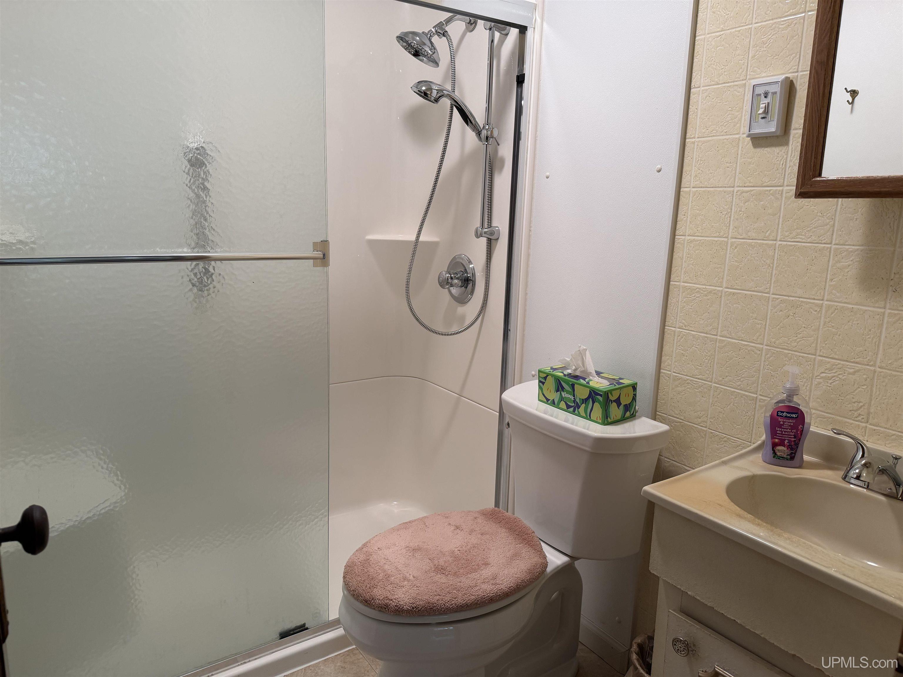 503 Oak Street Hurley, WI 54534 - Photo 9 of 17 Gallery Image 9