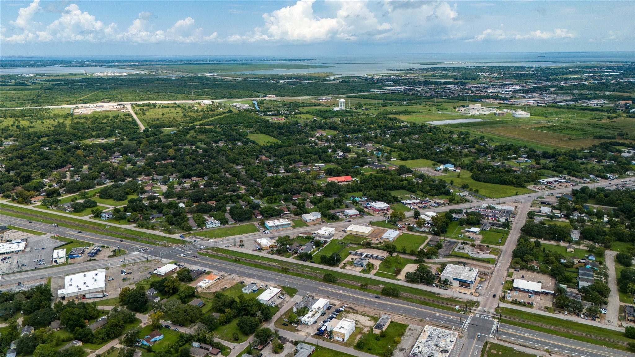 358 Demolay Street La Marque, TX 77568 - Photo 30 of 39 a view of a city with an ocean