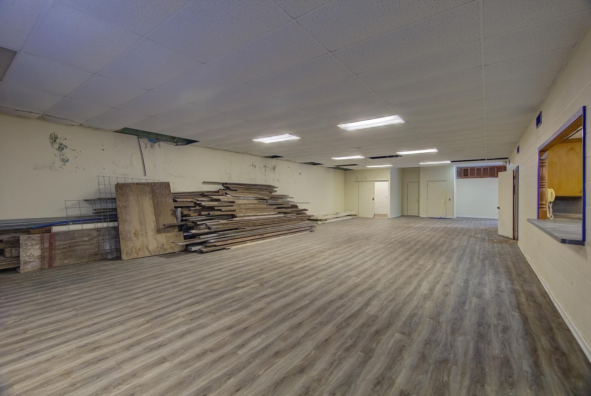 358 Demolay Street La Marque, TX 77568 - Photo 7 of 39 a view of a room with wooden floor