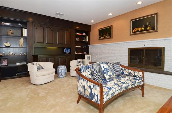 3 Driftwood Road Marblehead, MA 01945 - Photo 16 of 23 a bedroom with furniture and a fireplace