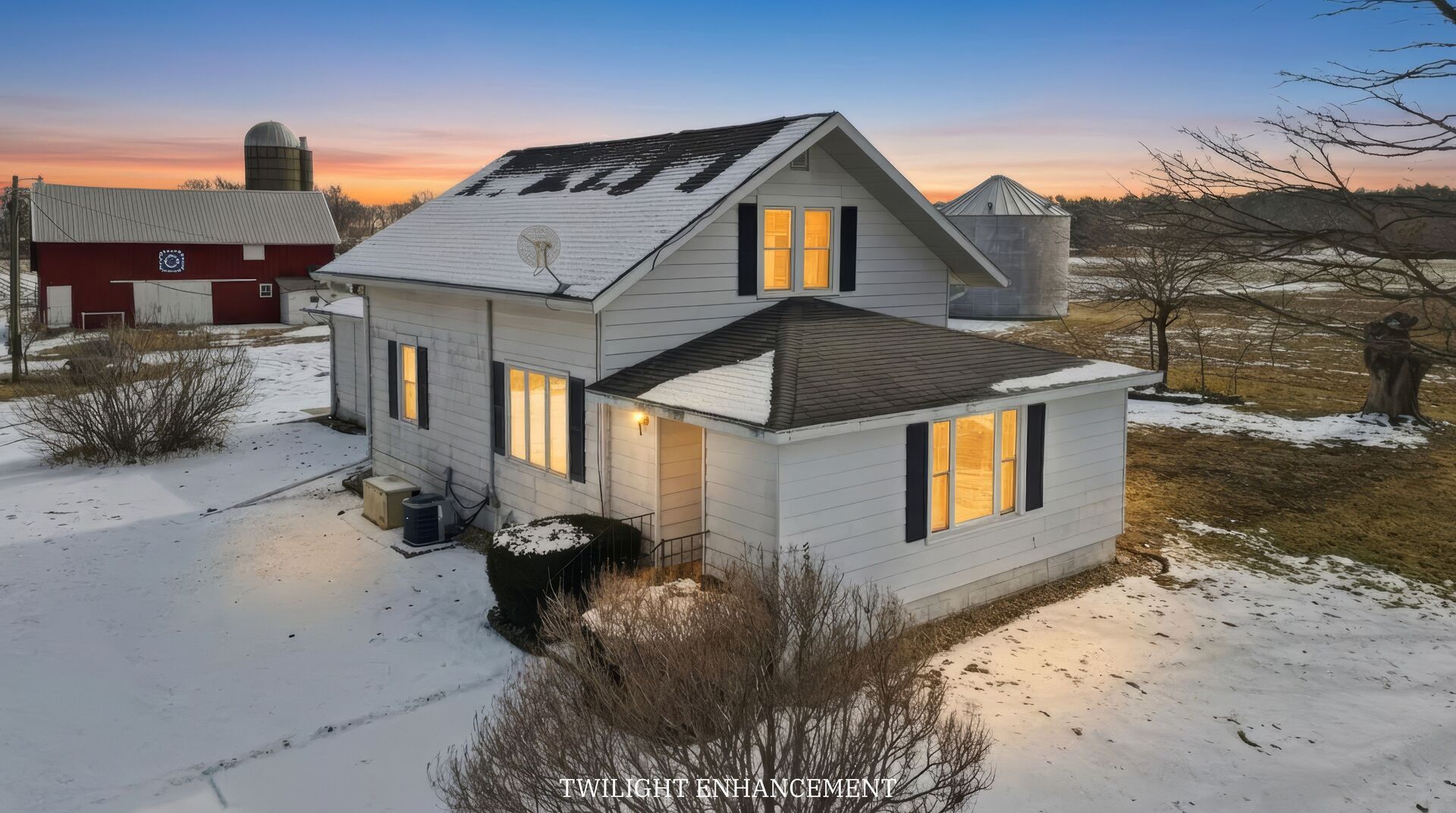 18521 Anderson Road Prophetstown, IL 61277 - Photo 2 of 39 a front view of a house with a yard