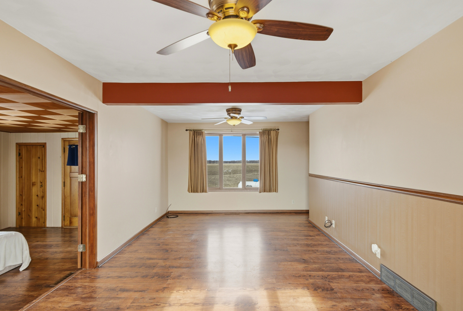 18521 Anderson Road Prophetstown, IL 61277 - Photo 26 of 39 a view of an entryway
