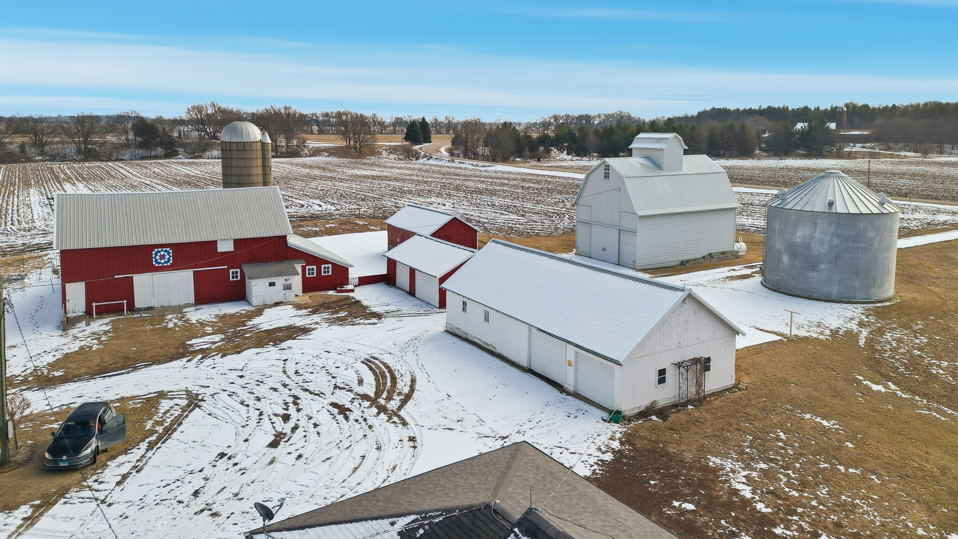 18521 Anderson Road Prophetstown, IL 61277 - Photo 10 of 39 a view of a terrace with city view