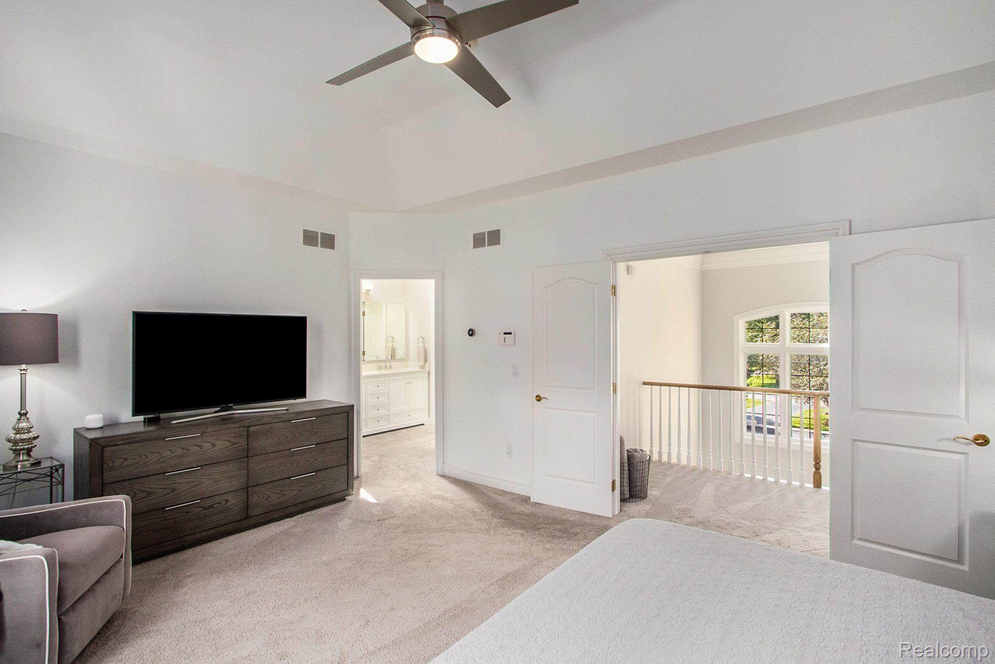 7907 Bridge Valley Clarkston, MI 48348 - Photo 25 of 62 Gallery Image 25