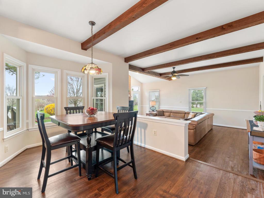 9113 Huntmaster Road Laytonsville, MD 20882 - Photo 26 of 66 Breakfast area overlooking lovely yard