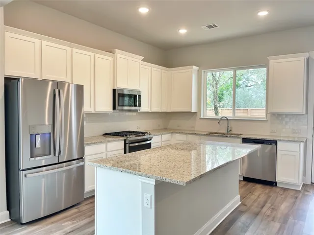 $2,095 | 141 Spangle Way, Kyle, TX 78640