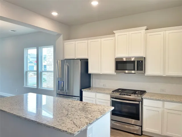 $2,095 | 141 Spangle Way, Kyle, TX 78640