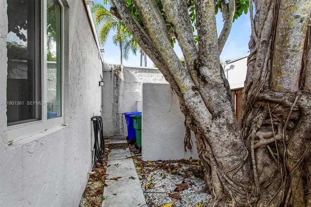 $699,000 | 3343 Franklin Avenue, Miami, FL 33133