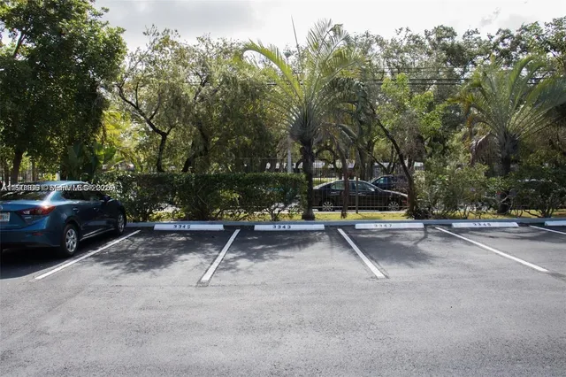 $699,000 | 3343 Franklin Avenue, Miami, FL 33133