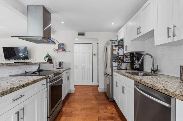 $699,000 | 3343 Franklin Avenue, Miami, FL 33133